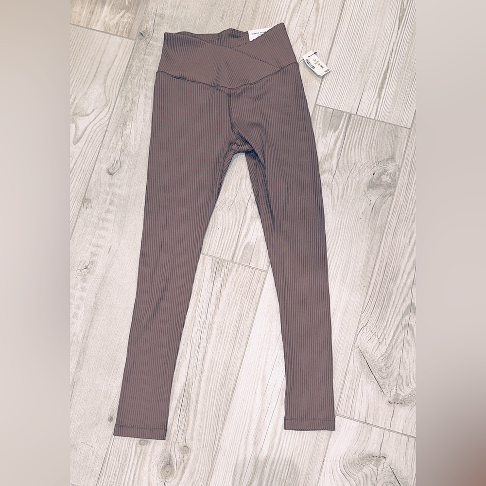 Brand new xs ribbed crossover leggings from Aeropostale